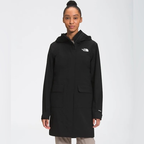 The North Face City Breeze Insulated Parka Coat TNF Black